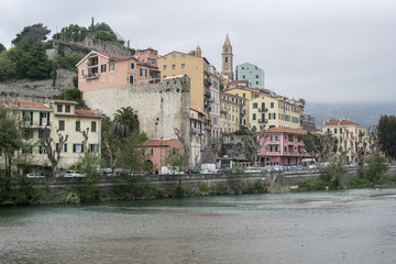 Ventimiglia veduta della citt&agrave; vecchia