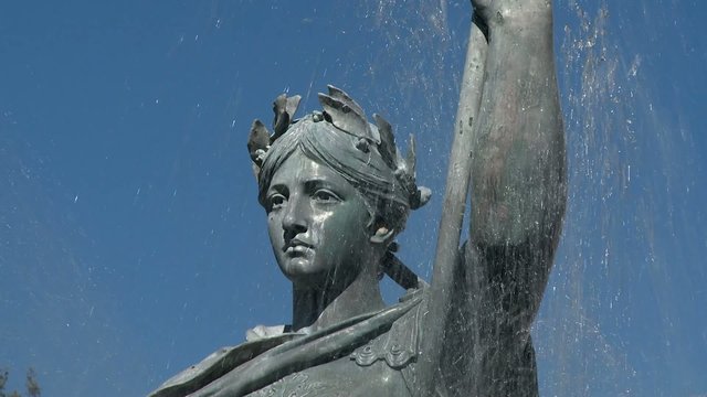 D&eacute;tail fontaine girondins bordeaux