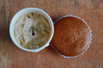 ice coffee and banana muffin