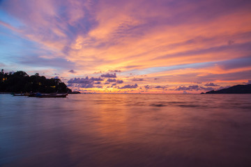 Fototapeta na wymiar Sunset Patong beach, Phuket, Thailand