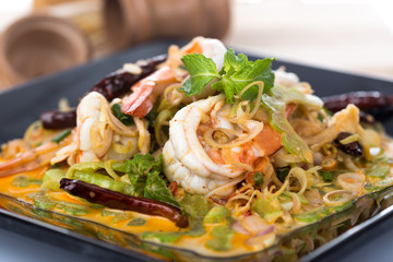 Spicy salad Shrimp with lemon grass and mint