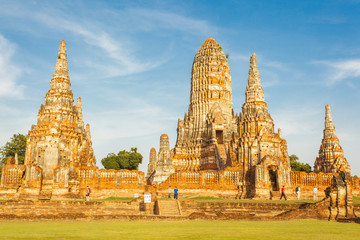 temple de Wat Chai Watthanaram, Ayutthaya - obrazy, fototapety, plakaty