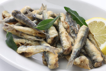 deep fried anchovies, boquerones fritos, acciughe fritte