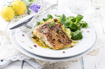 Lachsfilet mit Kartoffelpüree