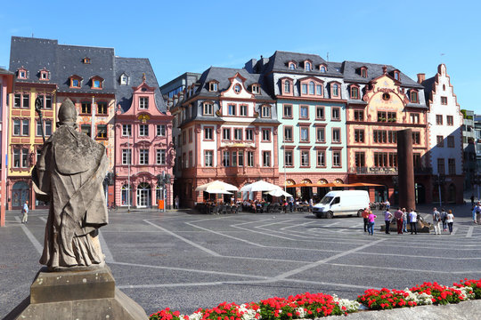 Mainz, der Domplatz (Juni 2015)