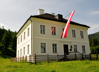 "Altes Schulhaus in Thierbach"