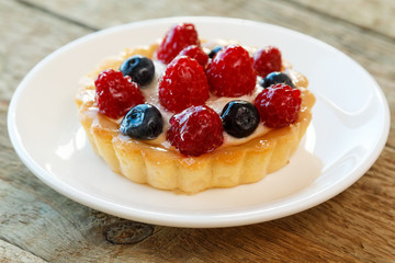 Delicious cake with berries