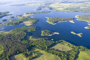 Aerial view of lake - obrazy, fototapety, plakaty