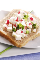 white cheese, cottage cheese, sandwich 