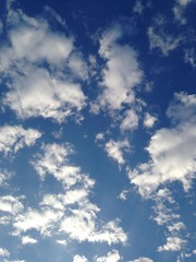 cielo y nubes