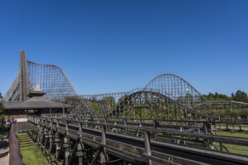 Die größte Holzachterbahn der Welt