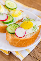 Buns with eggs and vegetables