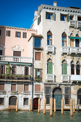 Fototapeta na wymiar Beautiful facade of typical merchant house on Grand canal, Venice