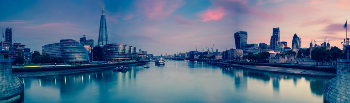 Panoramic view on London and Thames at twilight, from Tower Brid