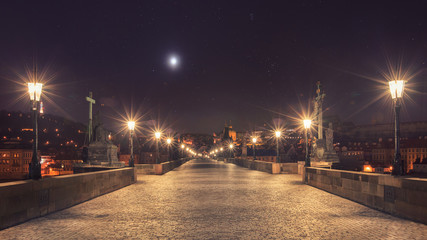 Night view of Charles bridge