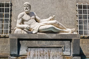 Photo sur Plexiglas Fontaine The fountain of Po river, Turin