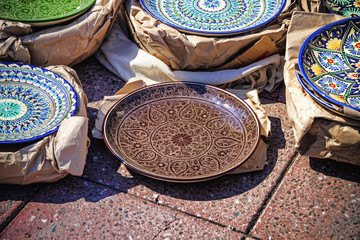 Ceramic souvenir plates