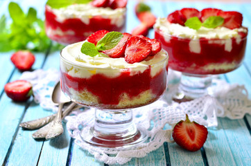 Strawberry tiramisu.