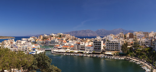 Fototapeta na wymiar Agios Nikolaos panorama
