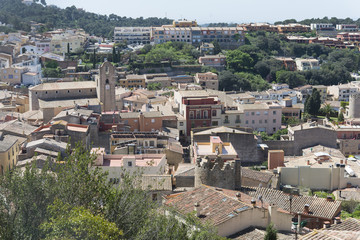 Obraz premium Begur with Castle, a typical Spanish town in Catalonia, Spain.