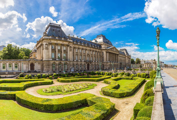 The Royal Palace in Brussels © Sergii Figurnyi
