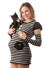 Pregnant women with the cat
