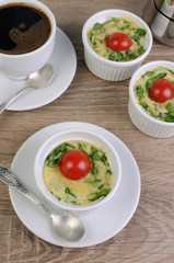 Omelet with spinach and cheese