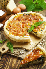 Pie with nettles and cheese