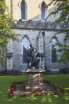 Statue Of Sir Benjamin Lee Guinness In Saint Patricks Cathedral