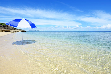 美しい海とさわやかな空