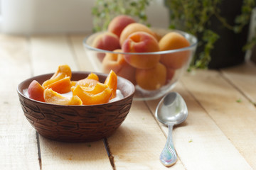 Fresh yogurt with apricots