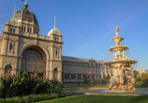 Royal Exhibition Building And Fountain