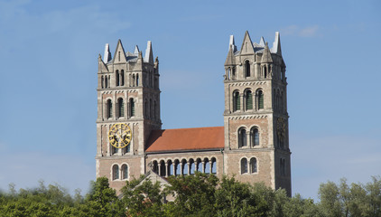 Kirche