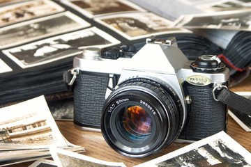 Old camera - obrazy, fototapety, plakaty