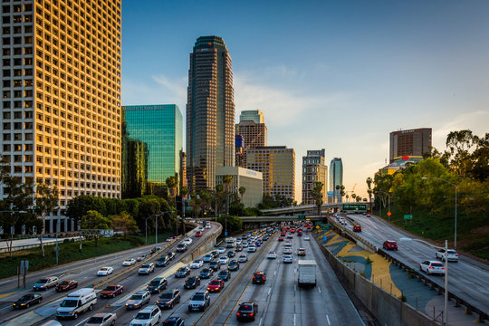 View of the 110 Freeway from the 4th Street Bridge, in downtown