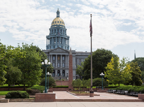 Steps to entrance of State Capitol Denver