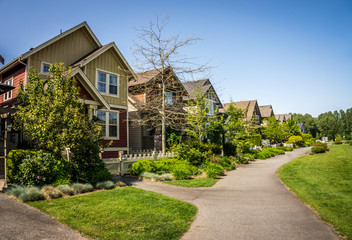 Suburbia in Fort Langley, a historic village in the Fraser Valley of British Columbia - obrazy, fototapety, plakaty