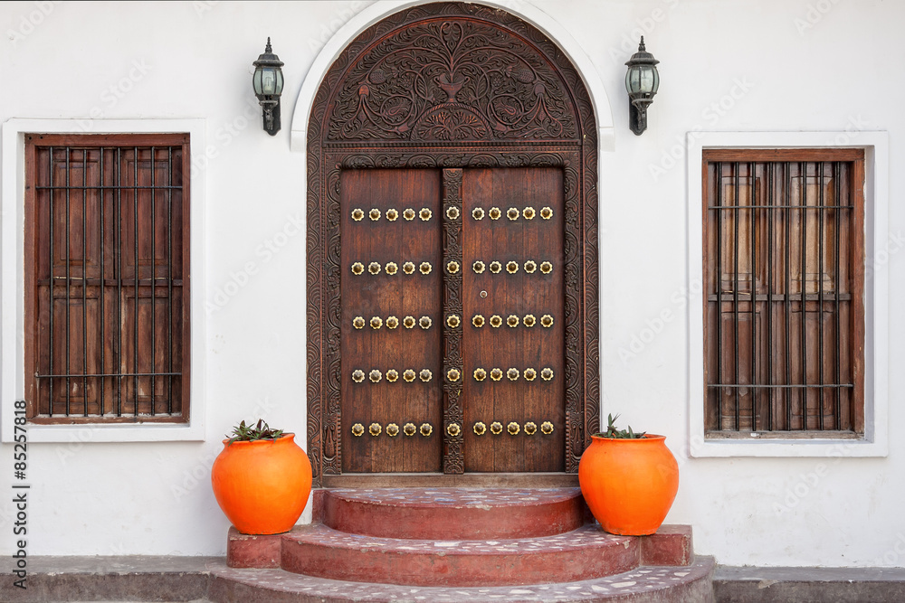 Wall mural traditional zanzibar door