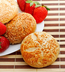 breakfast with strawberry