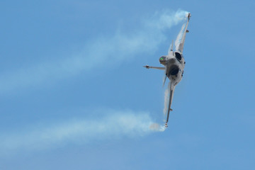 Avion de chasse rapide