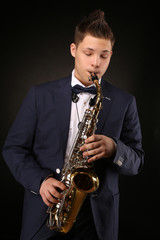 Fototapeta premium Saxophonist