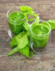 Fresh green spinach leaves smoothie. Healthy food concept