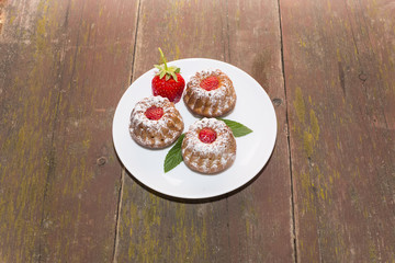strawberry cupcakes