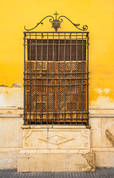 &Eacute;cija, Sevilla, Espa&ntilde;a, Andaluc&iacute;a, ventana con reja
