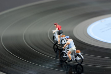 Obraz premium Two model people in cycle race