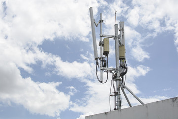 Fototapeta na wymiar mobile transmitter antenna