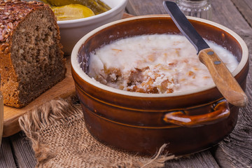 Lard with cracklings