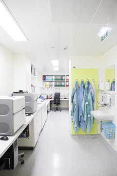 Empty PCR lab