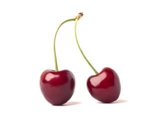 Две вишенки изолированные