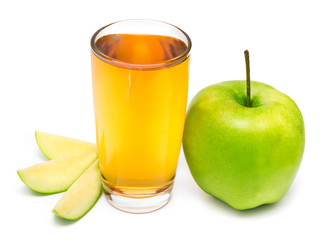 Apple juice and apple slices